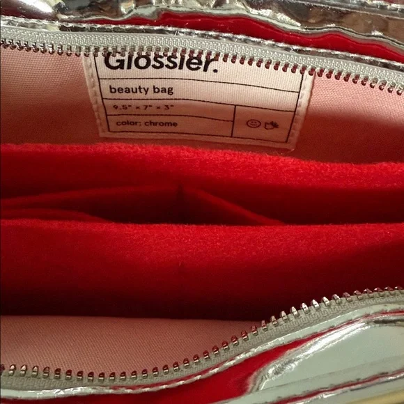 NWT Glossier Chrome Makeup Bag - Picture 3 of 5